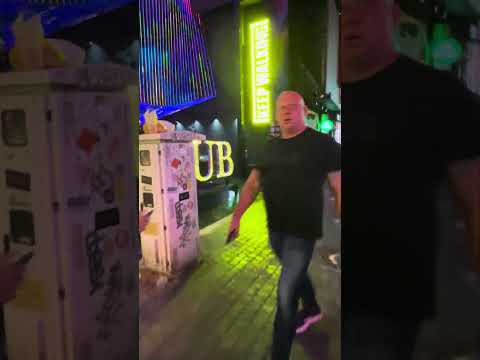 #walkingstreet #pattaya #beach #travel #thailand #girls #bars #pataya #club